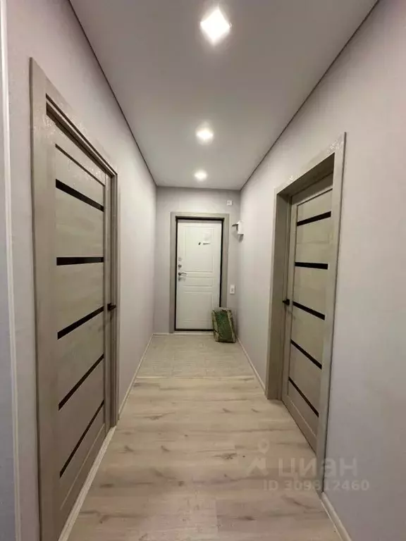 3-к кв. Белгородская область, Старый Оскол Весенний мкр, 13 (64.0 м) - Фото 1