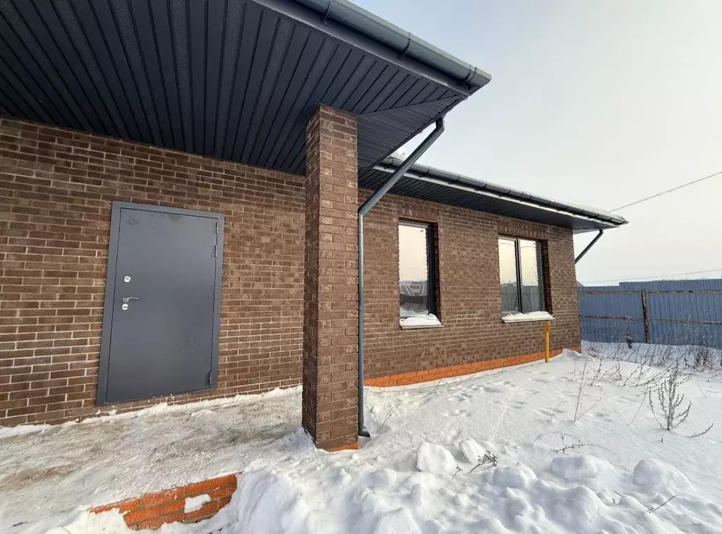 Дом в Татарстан, Лаишевский район, Столбищенское с/пос, с. Усады  (128 ... - Фото 2