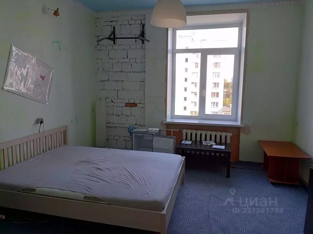 Комната Санкт-Петербург ул. Маринеско, 9 (16.6 м) - Фото 1