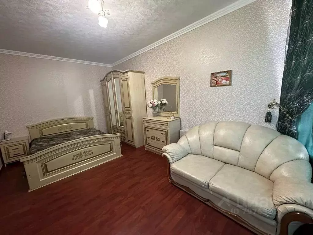 1-к кв. Ставропольский край, Кисловодск ул. Чкалова, 3 (45.0 м) - Фото 0