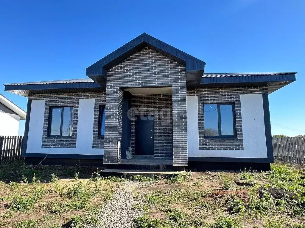 Дом в Башкортостан, Уфимский район, Русско-Юрмашский сельсовет, д. ... - Фото 1