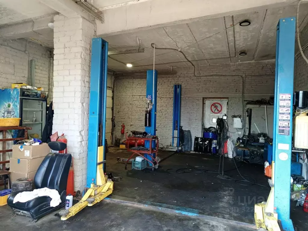 Помещение свободного назначения в Татарстан, Казань ул. 1 Мая, 14 (75 ... - Фото 2