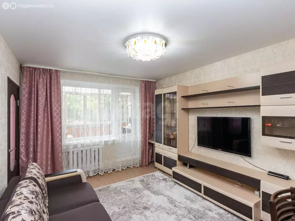 2-комнатная квартира: Тюмень, улица Пермякова, 45 (38.4 м) - Фото 2