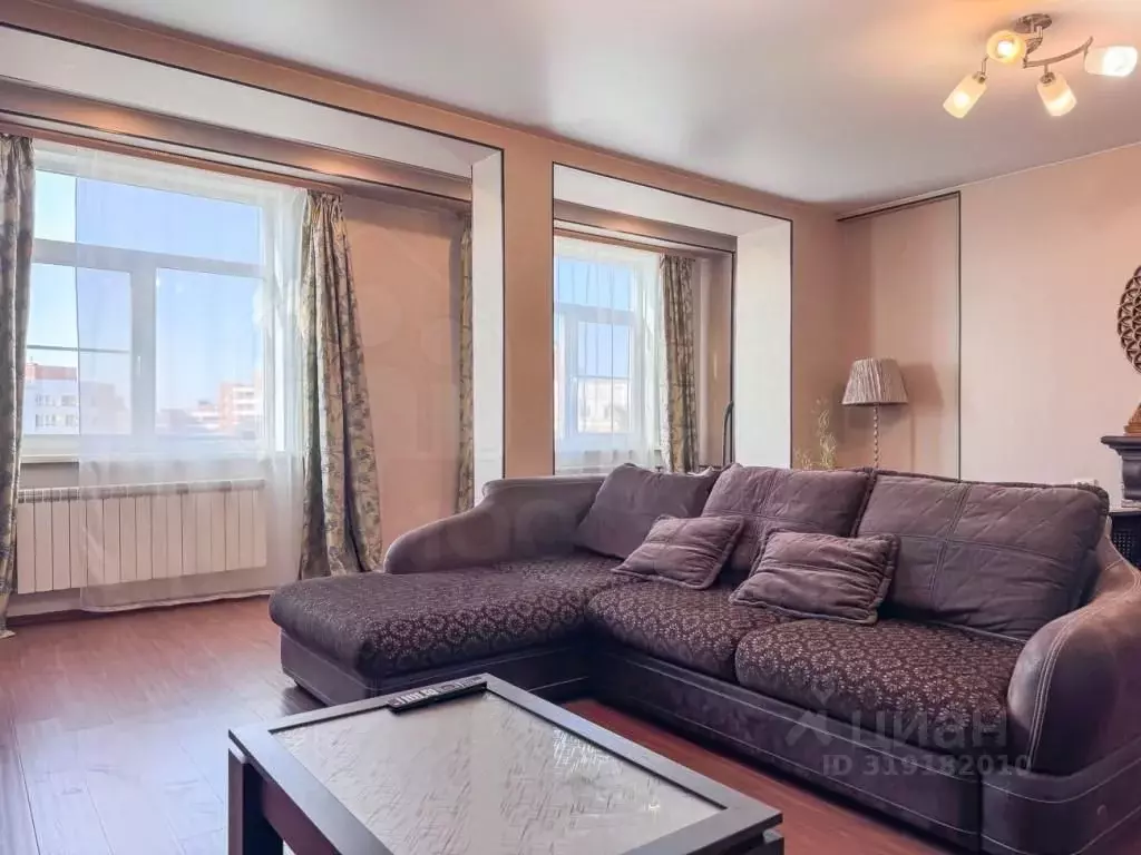 3-к кв. Иркутская область, Иркутск Партизанская ул., 46А (110.0 м) - Фото 0