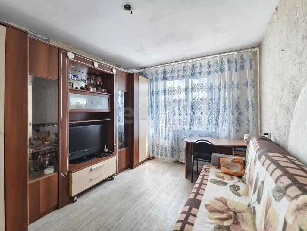 2-к кв. Тюменская область, Тюмень ул. Газовиков, 25 (50.5 м) - Фото 1