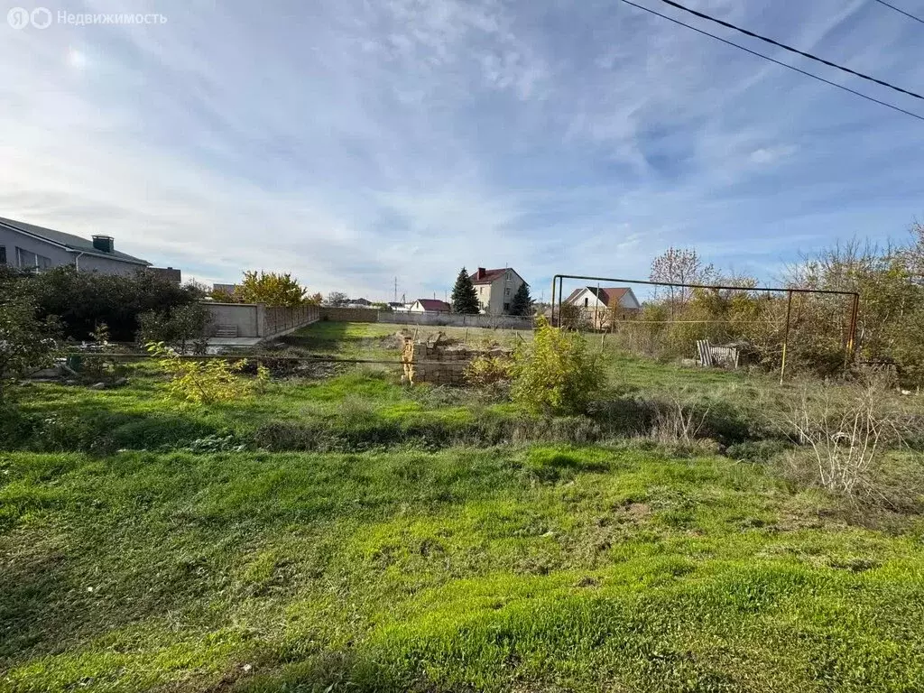 Участок в Сакский район, Ореховское сельское поселение, село Червоное, ... - Фото 1