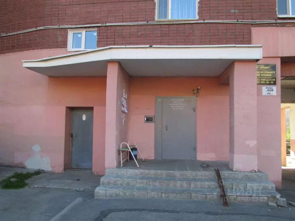 Помещение свободного назначения в Мурманская область, Мурманск проезд ... - Фото 1