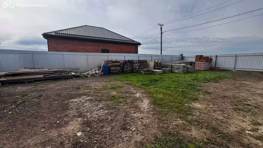 Участок в Новокубанск, Молодая улица, 2 (3.2 м) - Фото 1