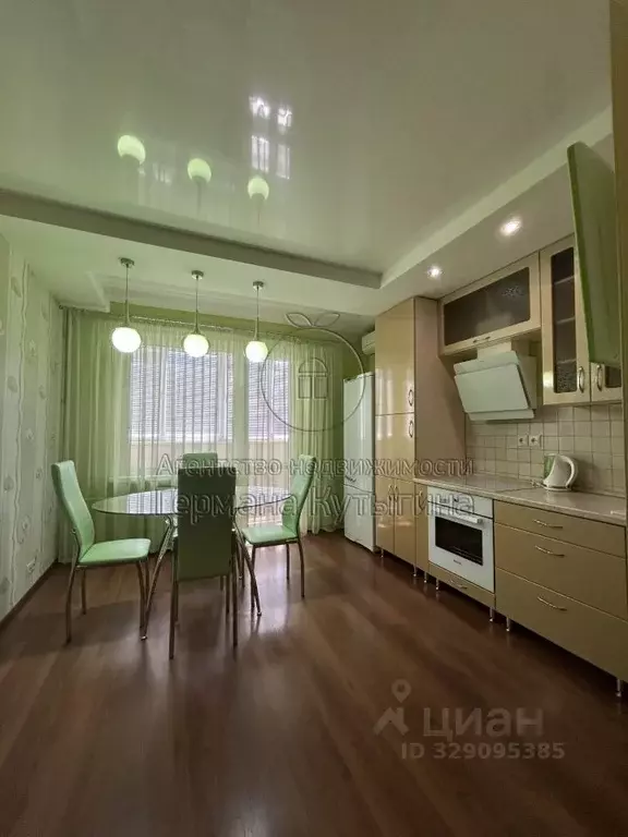 2-к кв. Волгоградская область, Волгоград ул. Хользунова, 18/3 (72.0 м) - Фото 1