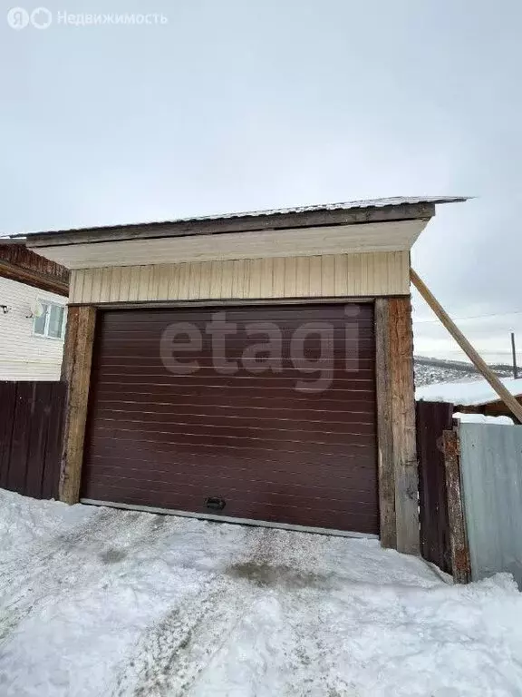 Дом в Горно-Алтайск, улица Гагарина (150 м) - Фото 1