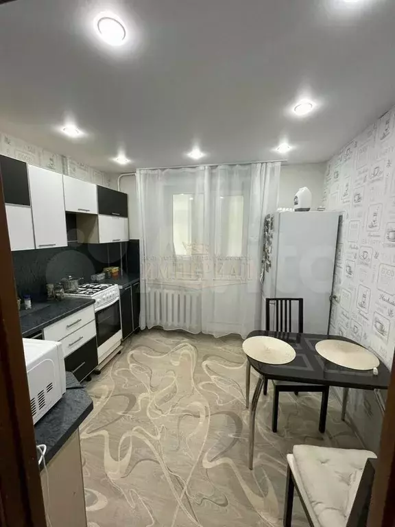 3-к. квартира, 67 м, 1/3 эт. - Фото 0