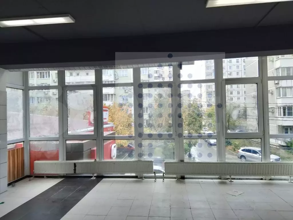 Помещение с арендатором. Окупаемость 10 лет. Центр юмр - Фото 0