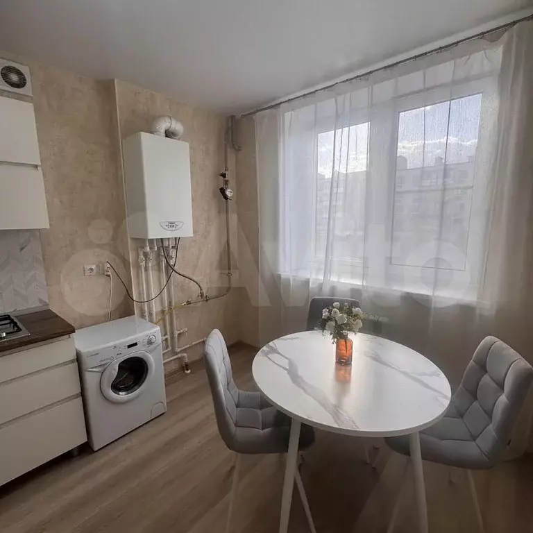 1-к. квартира, 40 м, 2/5 эт. - Фото 0