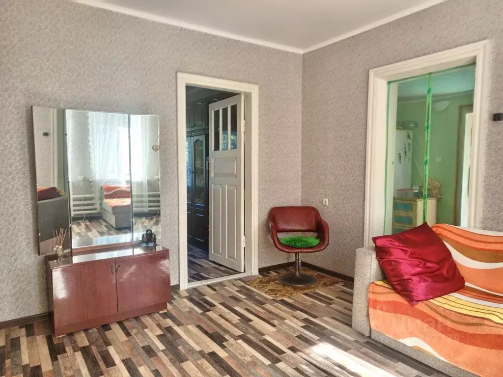 Дом в Краснодарский край, Темрюкский район, Запорожское с/пос, пос. ... - Фото 1