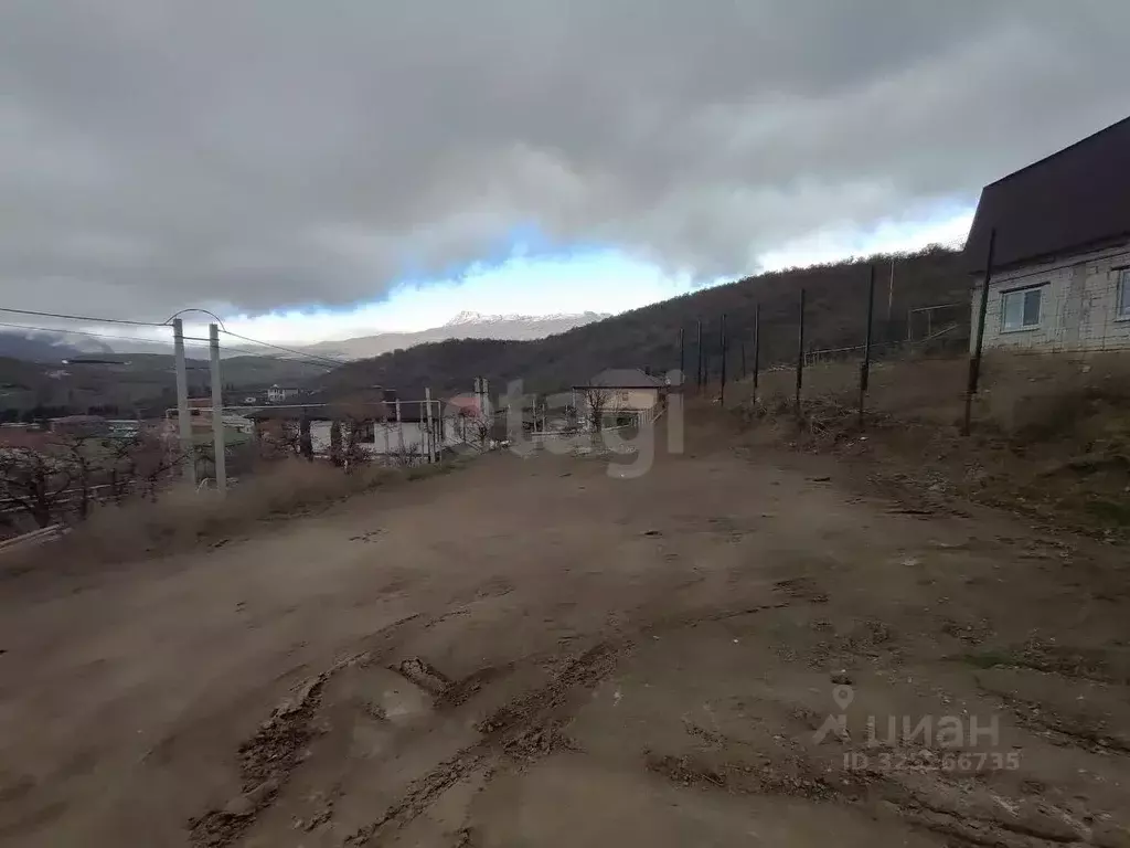 Участок в Крым, Алушта ул. Загородная (6.0 сот.) - Фото 2