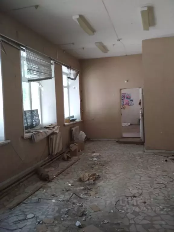 Помещение свободного назначения в Чувашия, Чебоксары ул. Шумилова, 20 ... - Фото 1