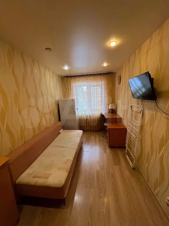 Комната 15 м в 3-к., 2/5 эт. - Фото 0