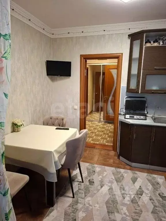 3-к кв. Белгородская область, Белгород ул. Есенина, 48 (68.5 м) - Фото 1