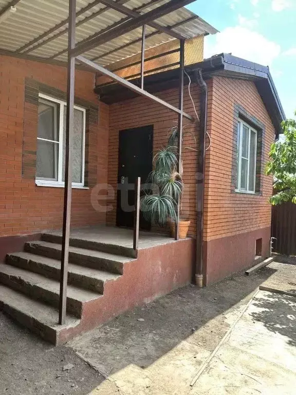 Дом в Ростовская область, Ростов-на-Дону Дружный 9-й пер. (108 м) - Фото 0