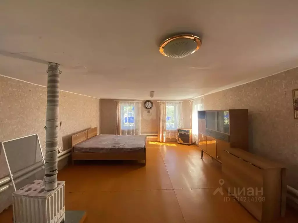 Дом в Башкортостан, Бирский район, Бахтыбаевский сельсовет, с. ... - Фото 1