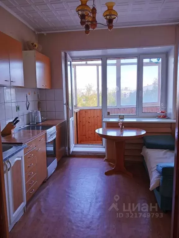 2-к кв. Ханты-Мансийский АО, Сургут ул. Островского, 9 (55.1 м) - Фото 2