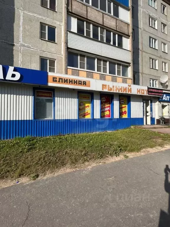 Торговая площадь в Коми, Усинск ул. 60 лет Октября, 1 (86 м) - Фото 1