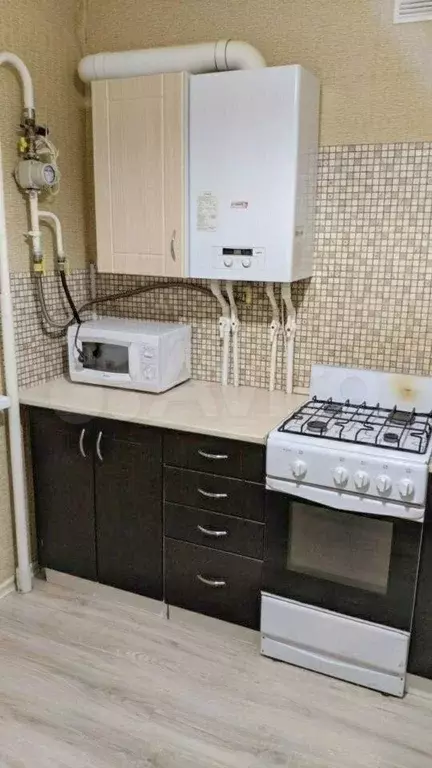 1-к. квартира, 35 м, 4/4 эт. - Фото 1