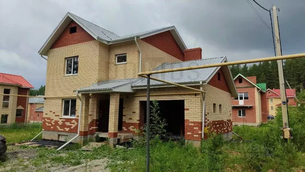Дом в Свердловская область, Белоярский муниципальный округ, ... - Фото 1