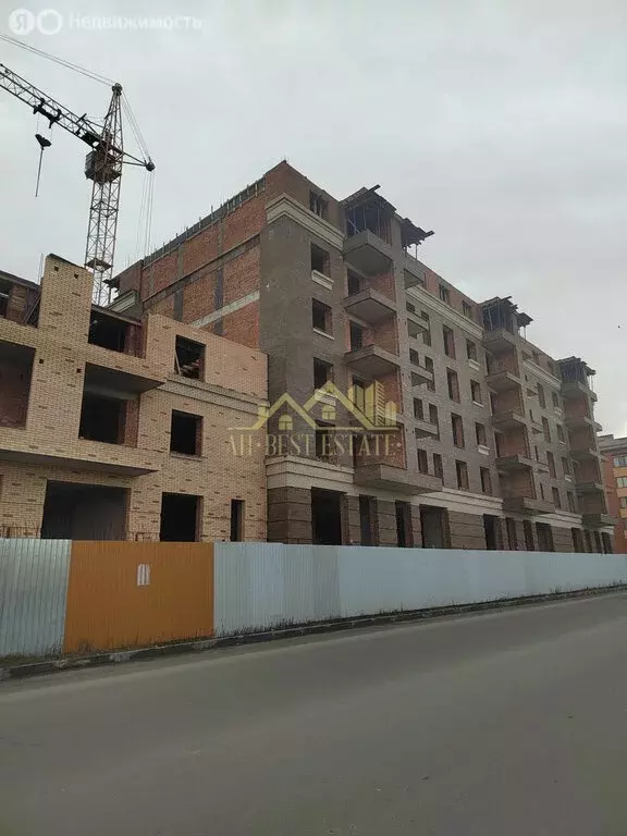 2-комнатная квартира: Владикавказ, проспект Героев Отечества, 8 (79 м) - Фото 2