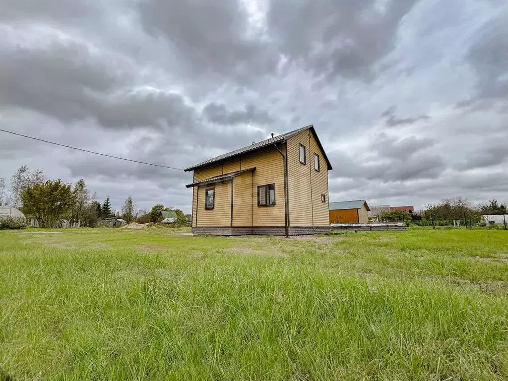 Дом в Псковская область, Псковский район, Писковичская волость, ... - Фото 1