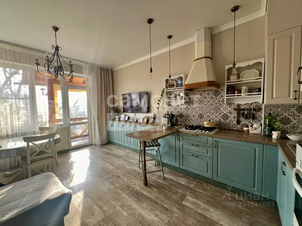 Таунхаус в Краснодарский край, Геленджик ул. Генералова, 15 (155 м) - Фото 1