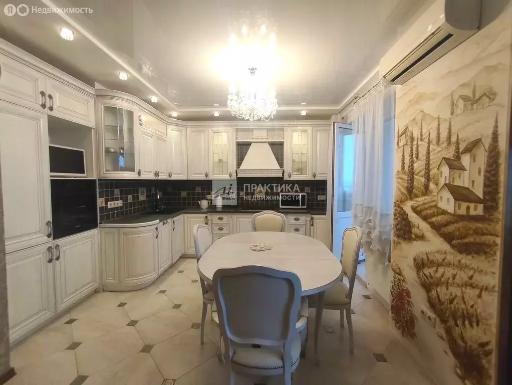 3-комнатная квартира: Электросталь, Советская улица, 17А (117 м) - Фото 1