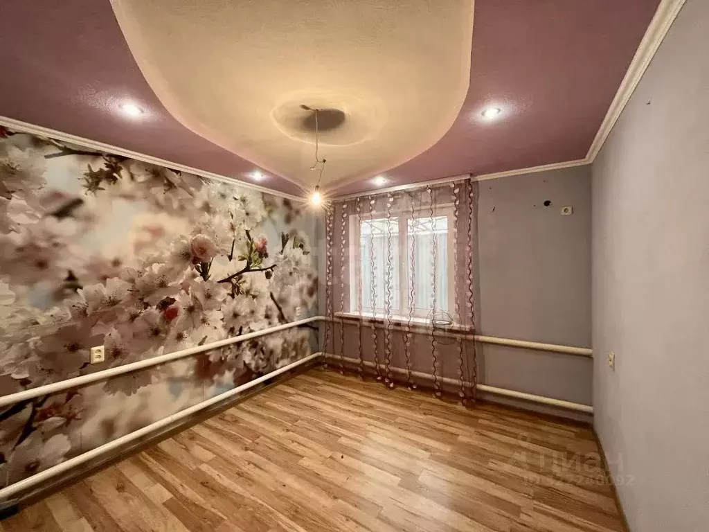 Дом в Астраханская область, Астрахань ул. 3-я Ильменная, 14 (85 м) - Фото 1