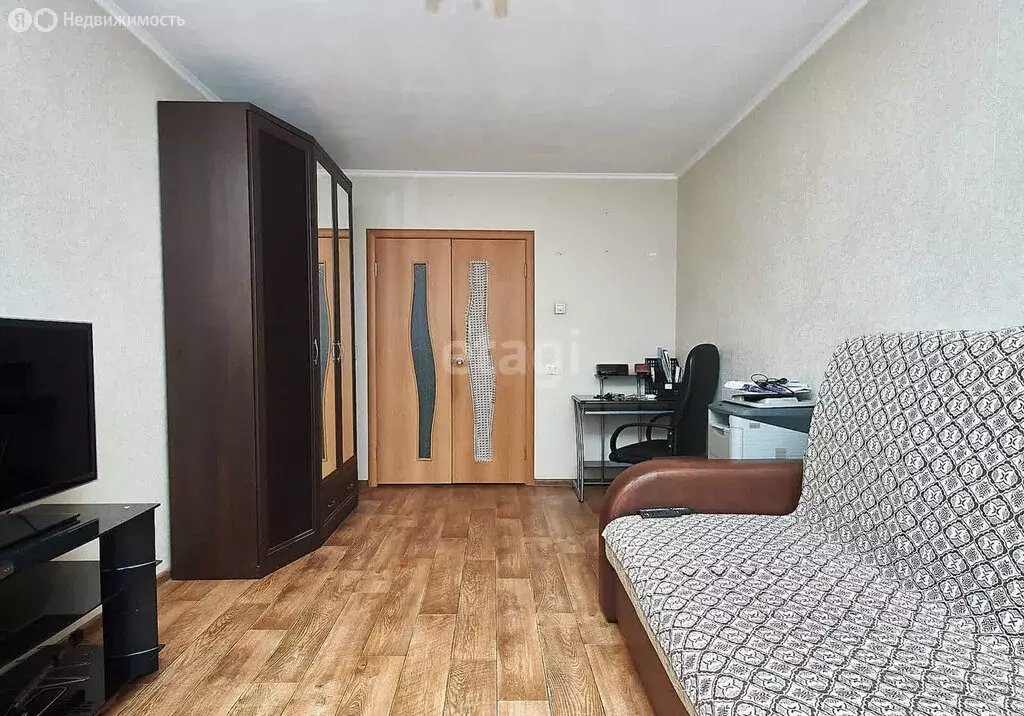 2-комнатная квартира: Тюмень, улица Елизарова, 49 (53.2 м) - Фото 1
