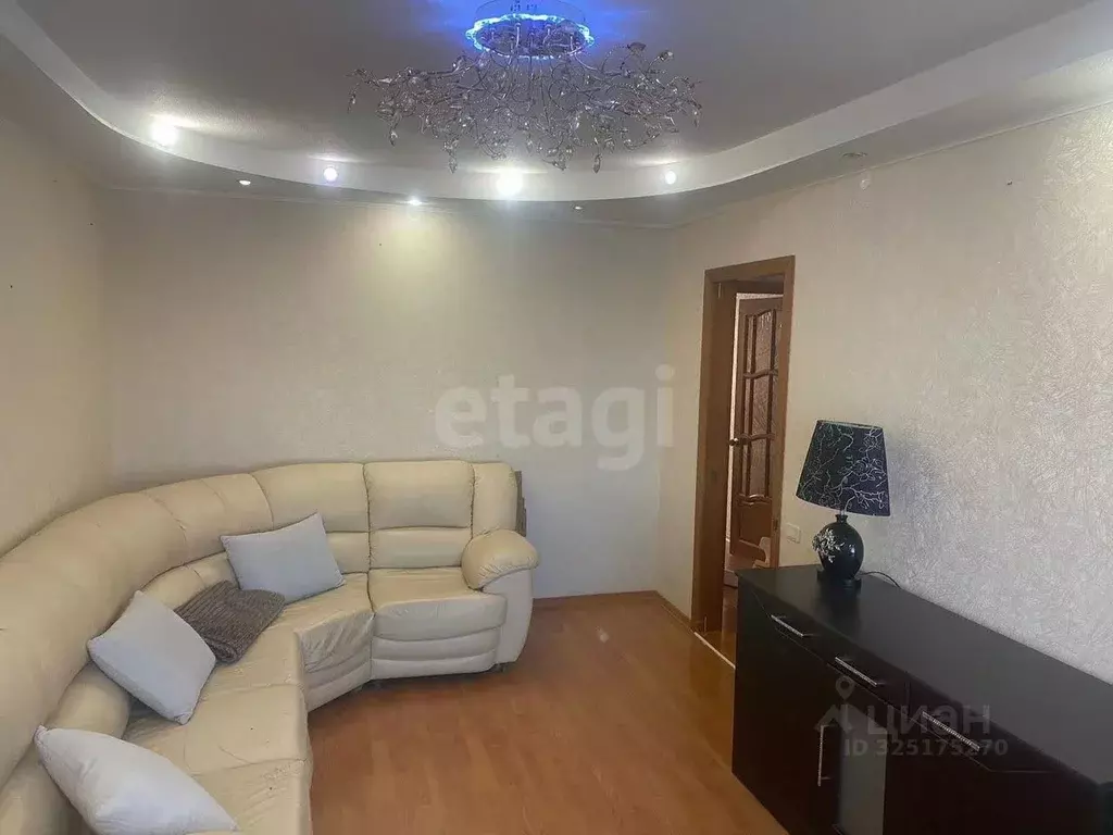 3-к кв. Ямало-Ненецкий АО, Новый Уренгой Мирный мкр, 1/6 (63.0 м) - Фото 1