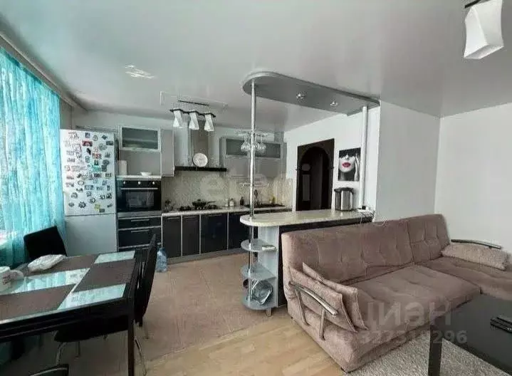 3-к кв. Костромская область, Ветлужский пгт ул. Энтузиастов, 14А (70.1 ... - Фото 1