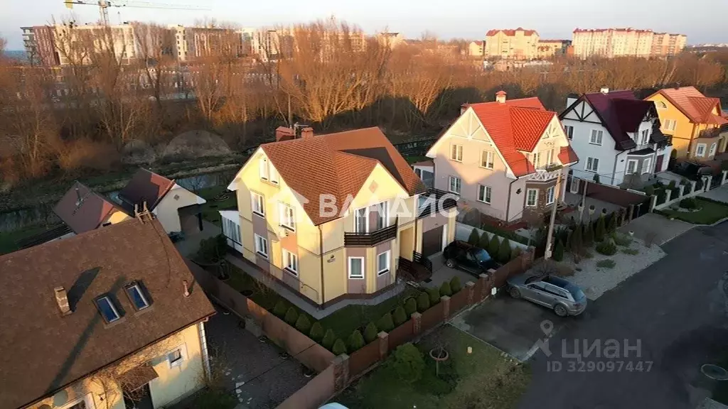Дом в Калининградская область, Зеленоградск ул. Янтарная, 7 (200 м) - Фото 2