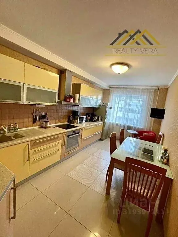 2-к кв. Санкт-Петербург ул. Беринга, 27к2 (73.0 м) - Фото 0