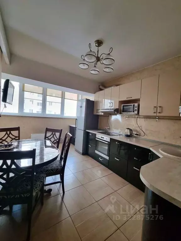 2-к кв. Кемеровская область, Новокузнецк Запорожская ул., 69Б (74.0 м) - Фото 1