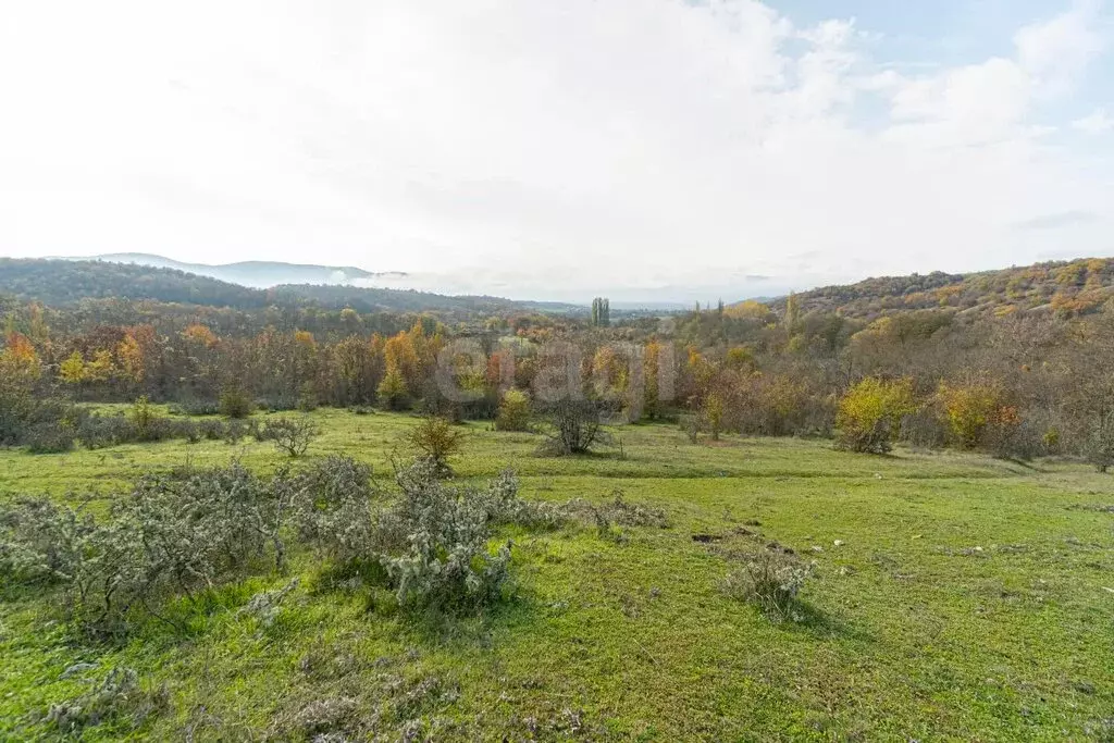 Участок в Бахчисарайский район, Зелёновское сельское поселение, село ... - Фото 1