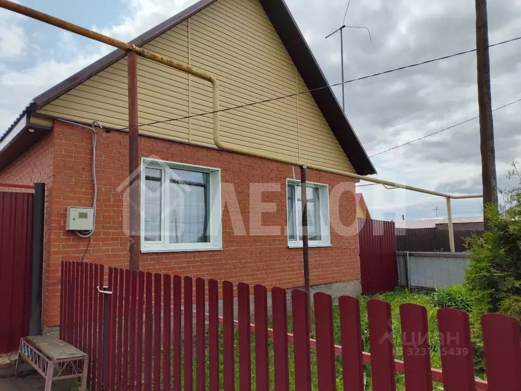 Дом в Омская область, Омский район, с. Надеждино Центральная ул. (68 ... - Фото 1