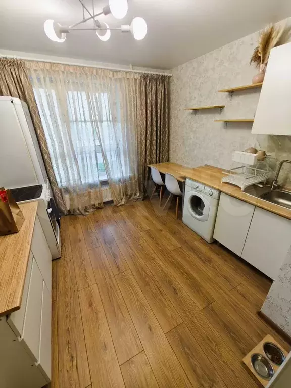 1-к. квартира, 39 м, 1/9 эт. - Фото 1