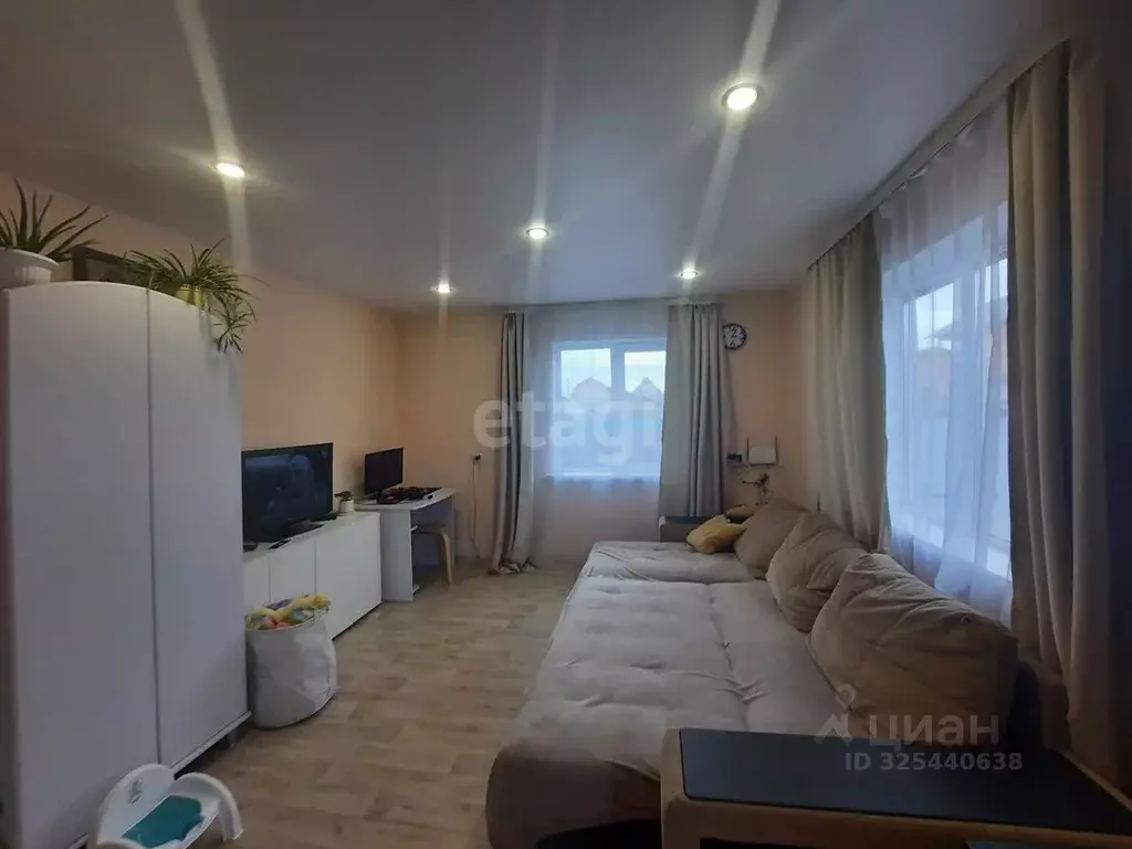 Дом в Бурятия, Иволгинский район, Сотниковское с/пос, с. Сотниково, ... - Фото 1