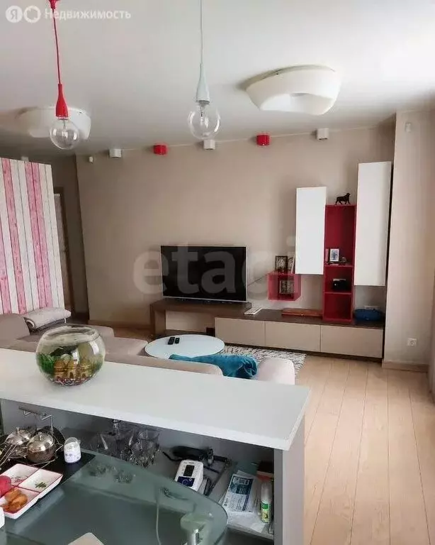 2-комнатная квартира: Тверь, улица Зинаиды Коноплянниковой, 85 (70 м) - Фото 0