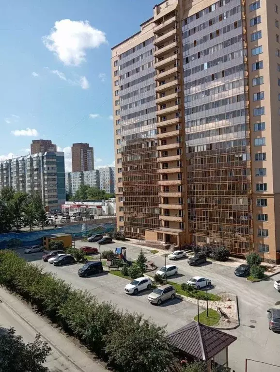 3-к кв. Новосибирская область, Новосибирск Лазурная ул., 28 (53.0 м) - Фото 0