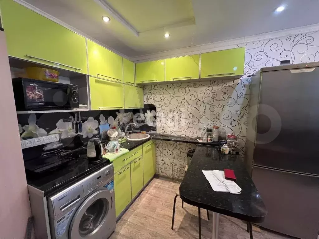 Комната 18 м в 1-к., 2/5 эт. - Фото 1