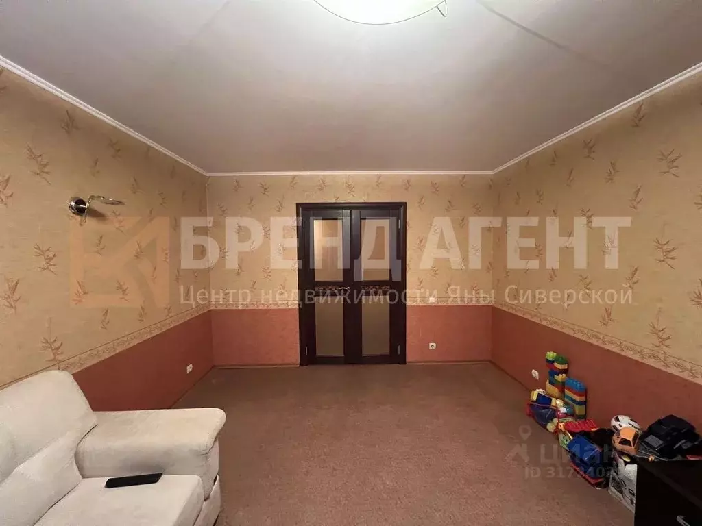 3-к кв. Белгородская область, Белгород ул. Губкина, 15г (82.0 м) - Фото 0