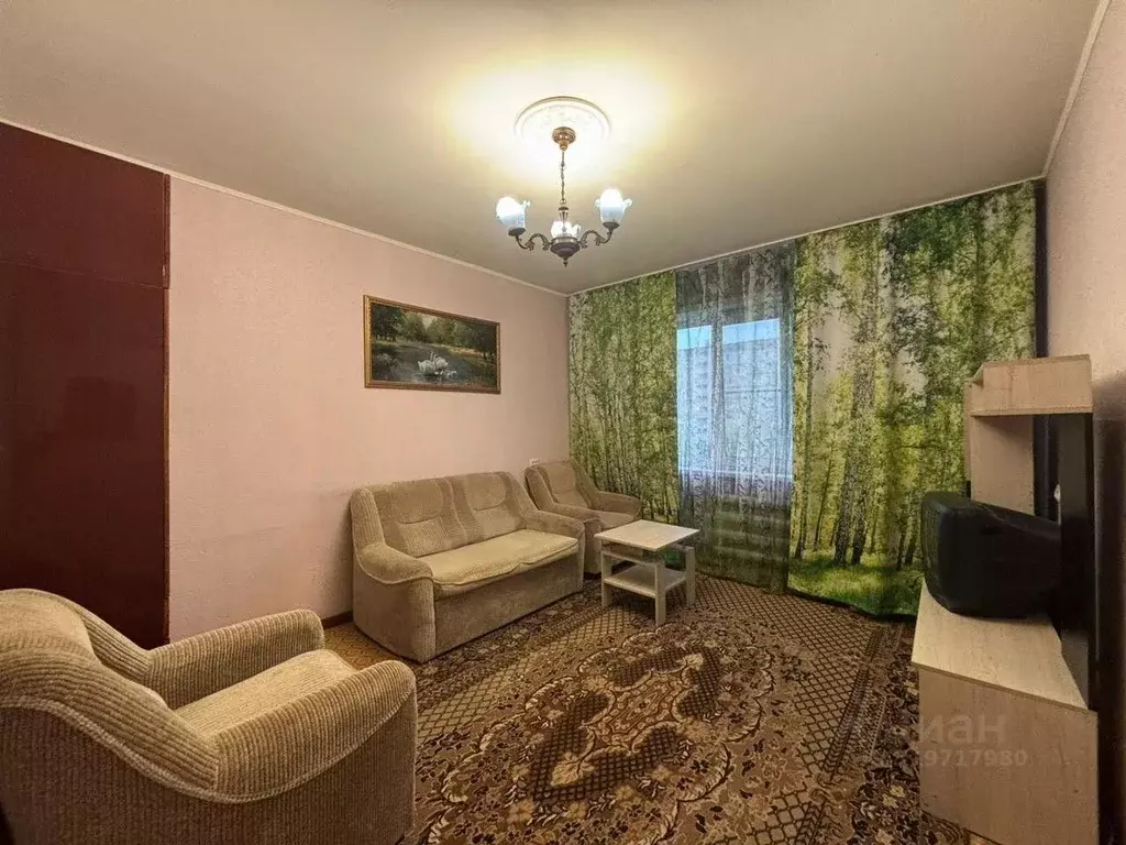 2-к кв. Алтайский край, Бийск Советская ул., 213/2 (53.8 м) - Фото 0