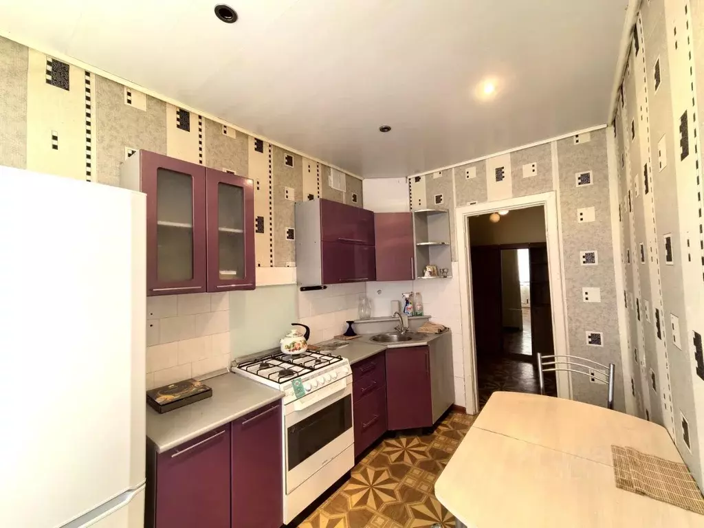 3-к кв. Волгоградская область, Светлый Яр рп, 1-й мкр 33 (79.5 м) - Фото 1