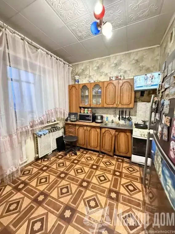 4-к кв. Саха (Якутия), Нерюнгри Южно-Якутская ул., 35 (98.4 м) - Фото 0